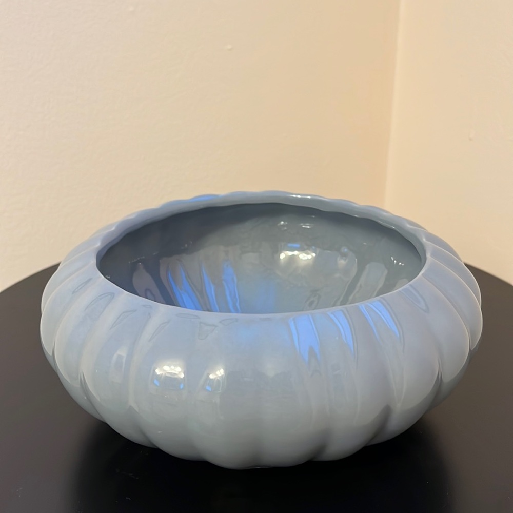 Blue Haeger Floral Planter